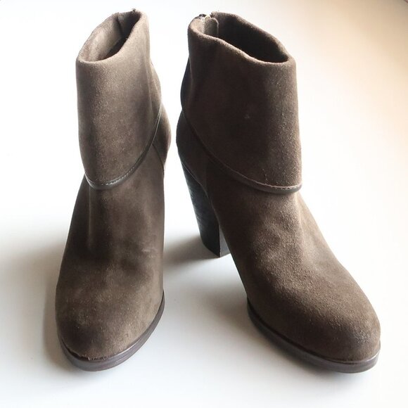 Vince Camuto Hamilton Green Suede Leather Block Heel Ankle Boots Booties 7.5 - Picture 6 of 16